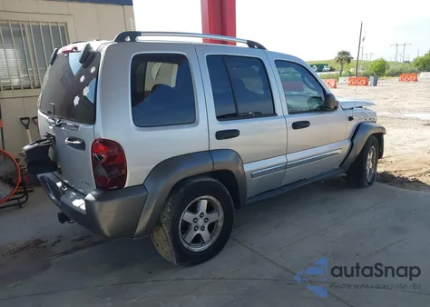 2006 Jeep Liberty Sport z USA, uszkodzony, nr VIN 1J4GL48KX6W148630